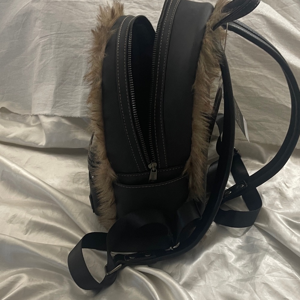 Loungefly Game of Thrones Faux Fur Backpack - Picture 4 of 7